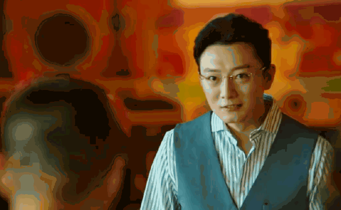 水平的同时